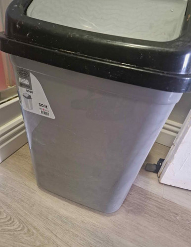 Favori 30l plastic swing - plastic,