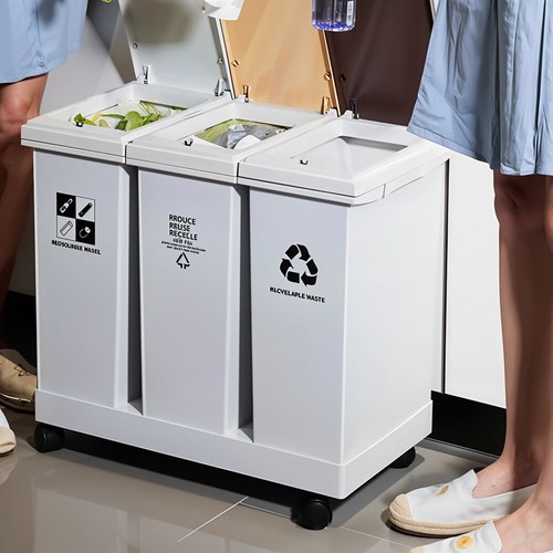 60l kitchen rubbish - 40,